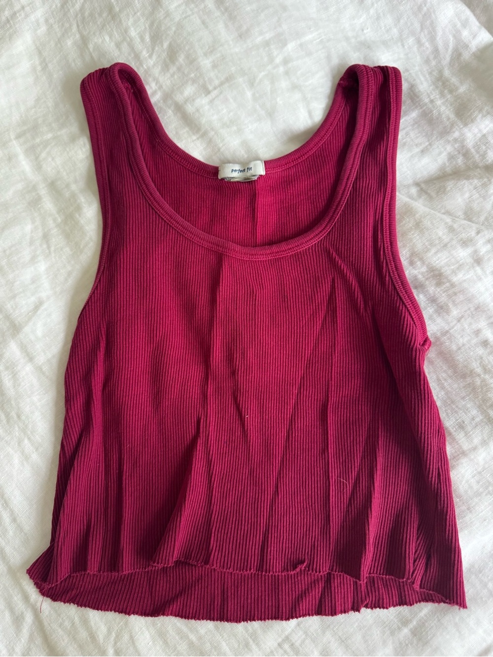 Ribbed Scoop Neck Tank Top in Berry